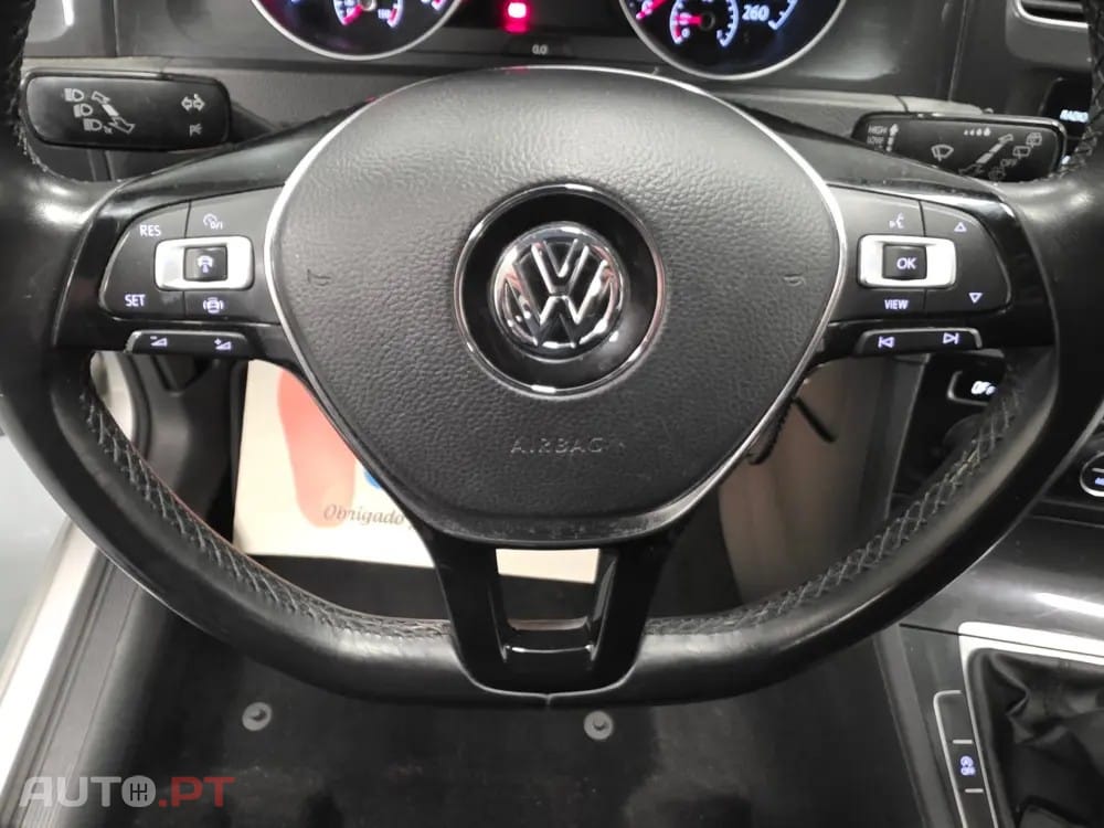 Volkswagen Golf 1.6 TDI CONFORTLINE