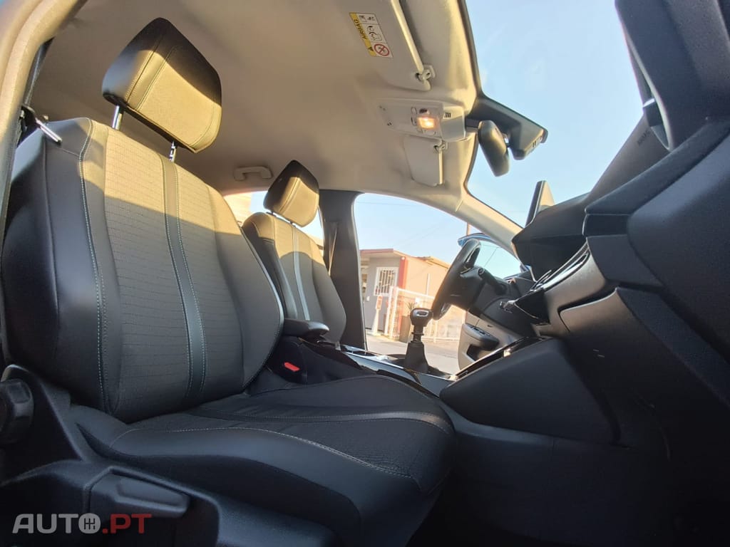 Peugeot 208 1.5 BlueHDi Allure
