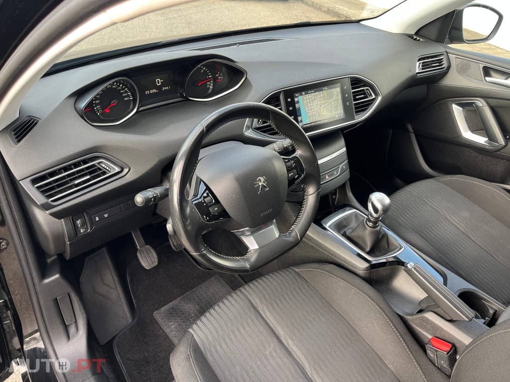 Peugeot 308 SW 1.6 BlueHDi Active