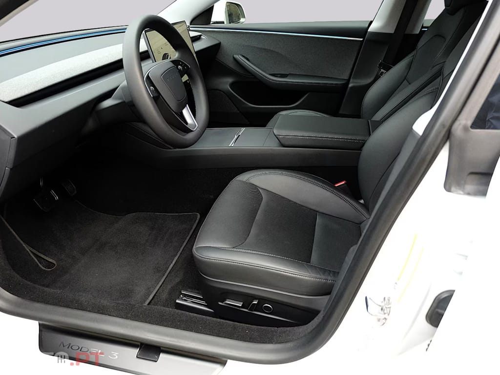 Tesla Model 3 RWD I.V.A DEDUTIVEL 