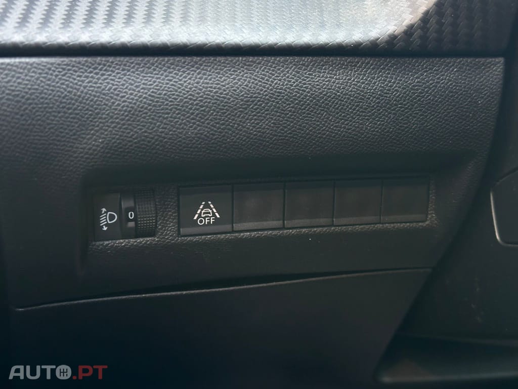 Peugeot 2008 1.5 BlueHDi Allure