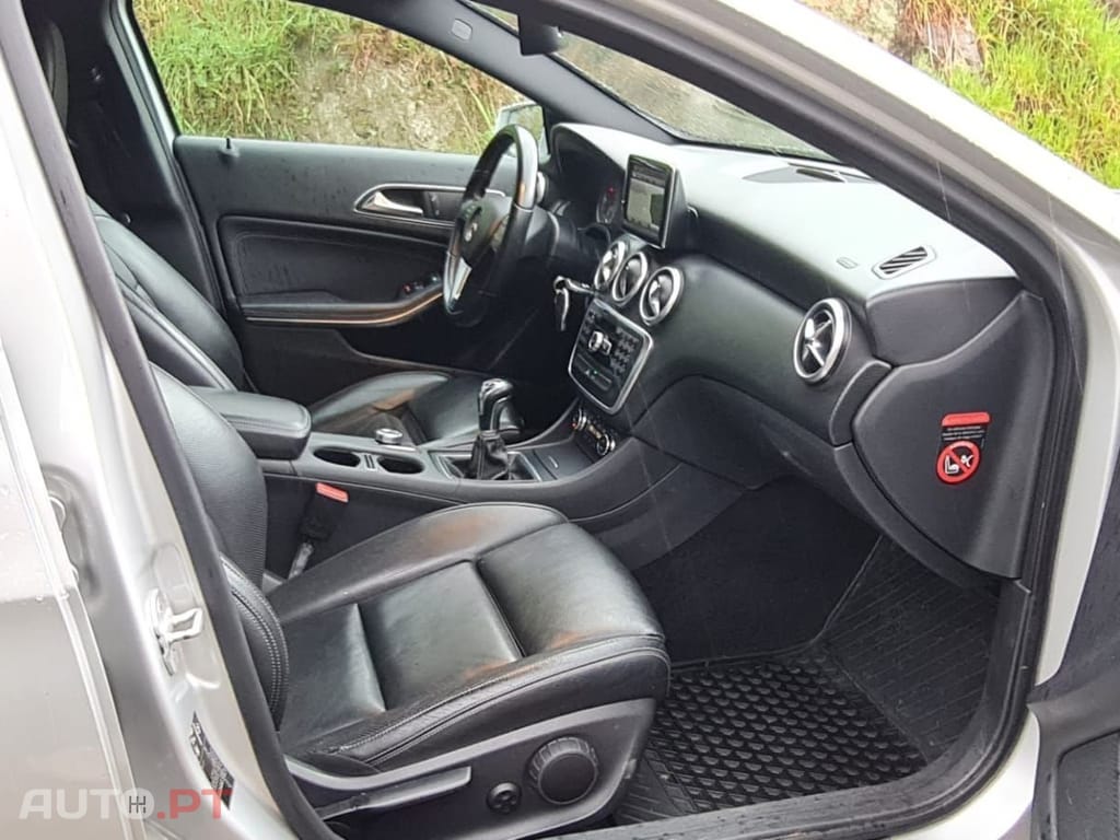 Mercedes-Benz A 180 URBAN