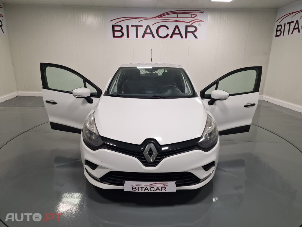 Renault Clio SOCIETE 1.5 DCI ZEN GPS IVA DEDUTIVEL