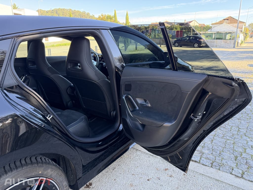 Mercedes-Benz CLA 250 e Shooting Brake 8G-DCT AMG Line