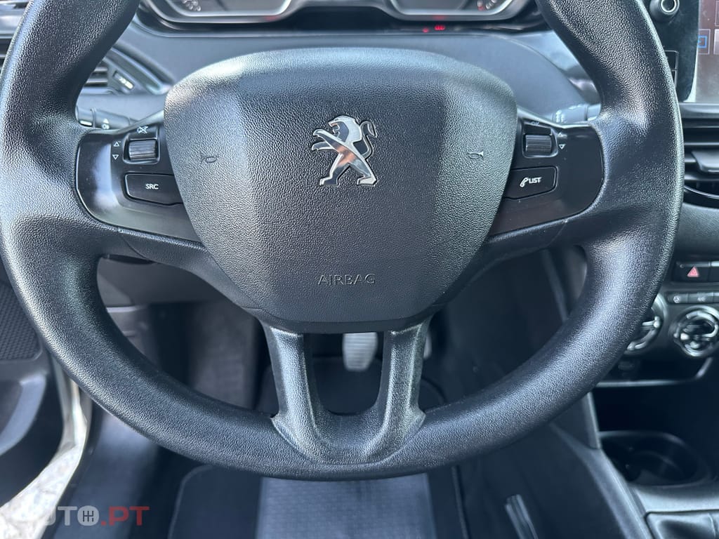 Peugeot 208 1.6 BlueHDi Active