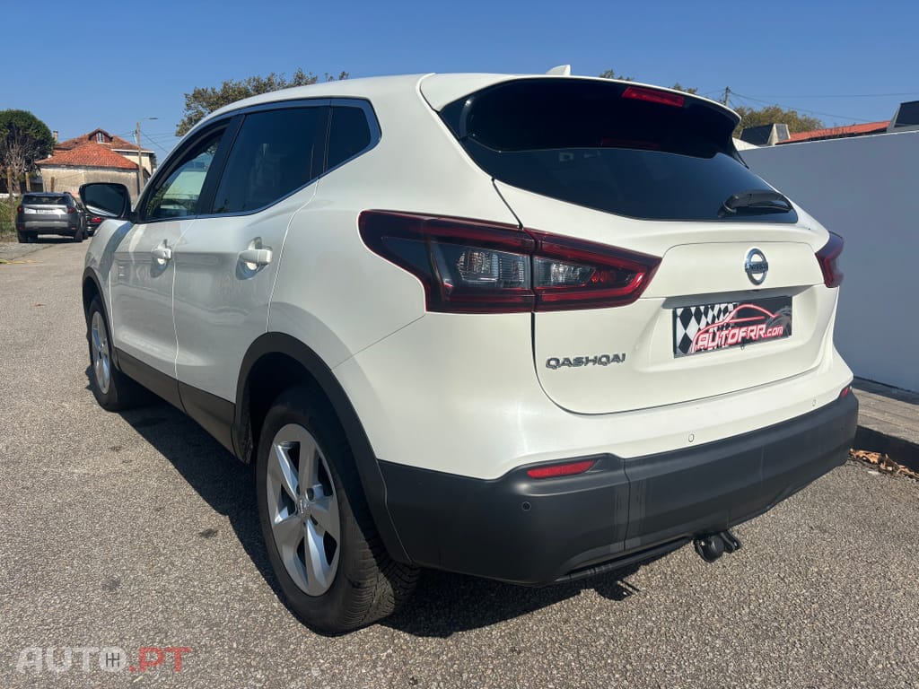 Nissan Qashqai 1.5 dCi N-Connecta