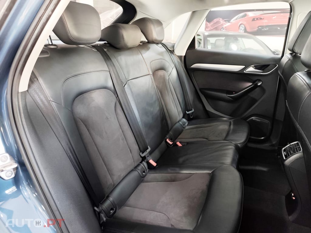 Audi Q3 2.0 TDI quattro Design S tronic