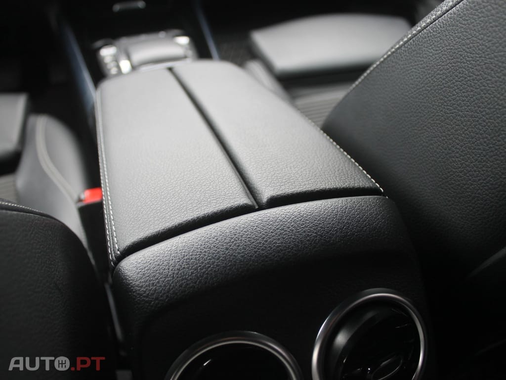 Mercedes-Benz B 250 e Progressive