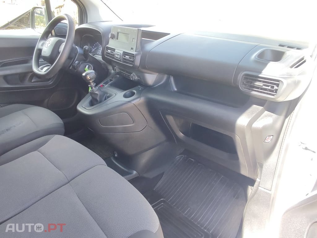 Toyota Proace City 1.5D L1 Active