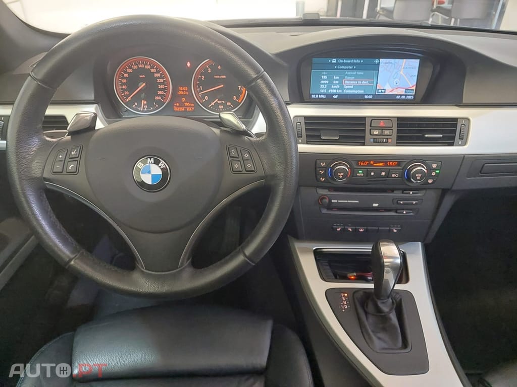 BMW 335 i Coupe Aut.