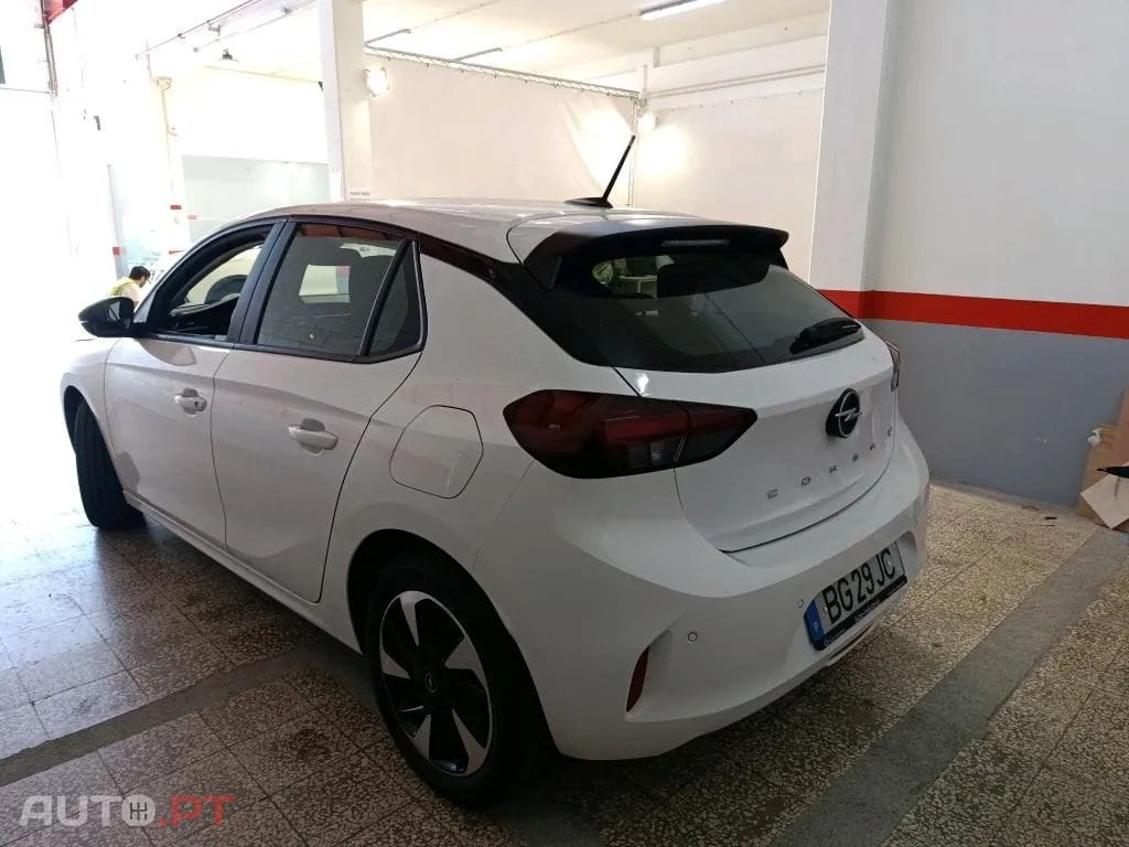 Opel Corsa-E 50 kWh