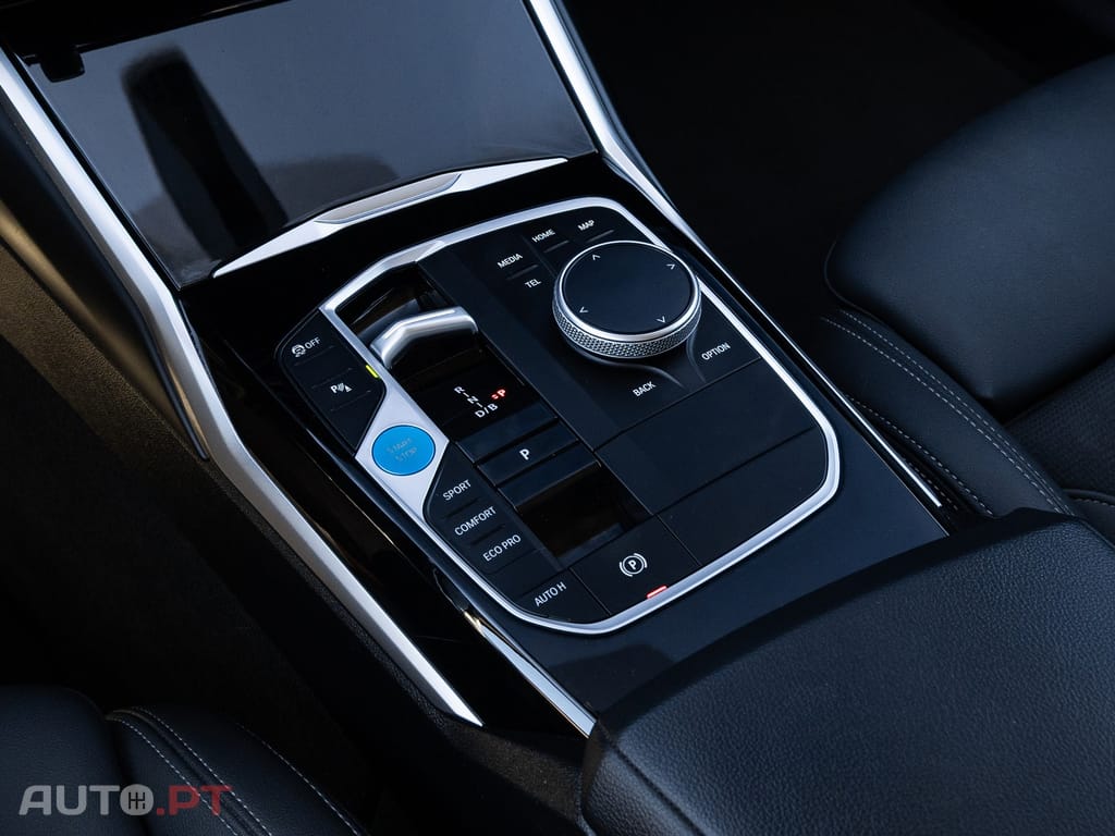 BMW i4 eDrive35