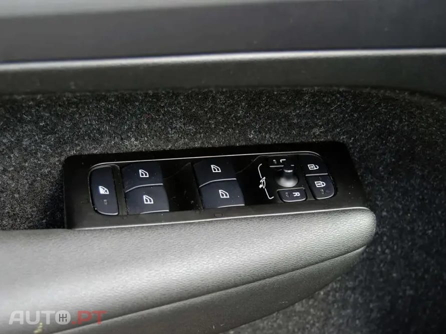 Volvo XC40 1.5 T5 PHEV Inscription Expression