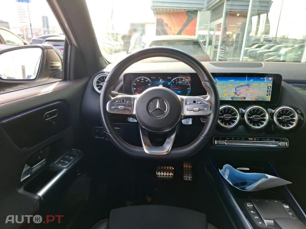 Mercedes-Benz GLA 250 e AMG Line