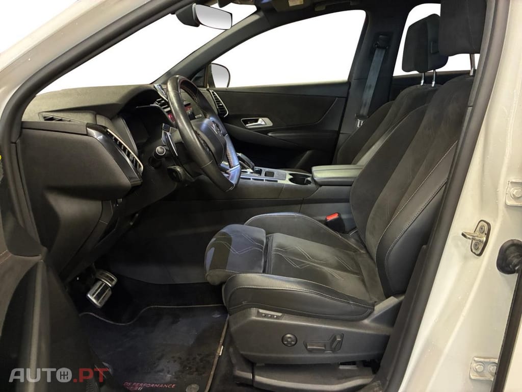 DS DS7 Crossback 1.6 THP Performance Line EAT8