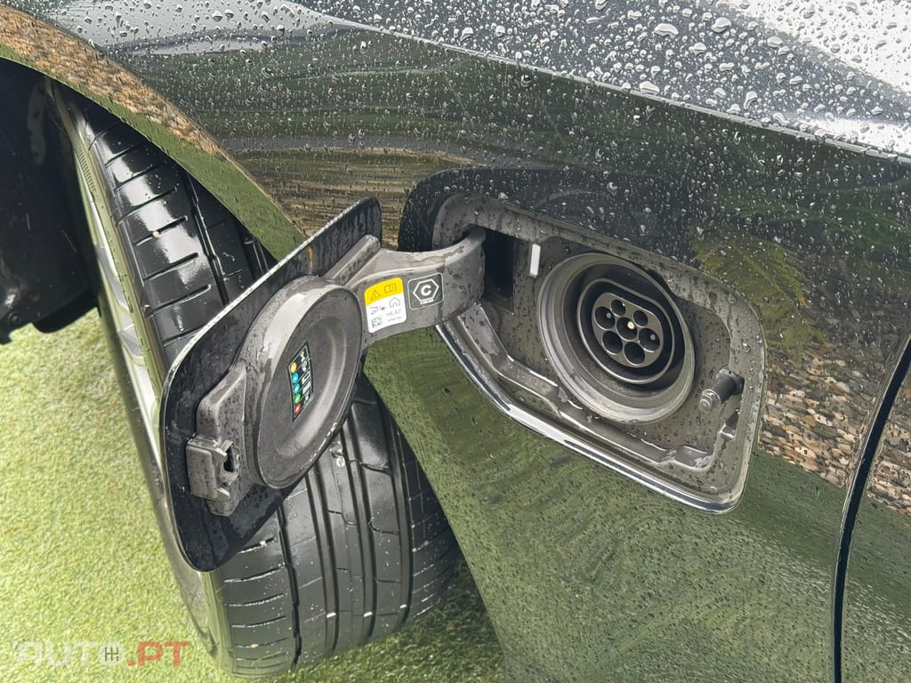 BMW 320 e Auto