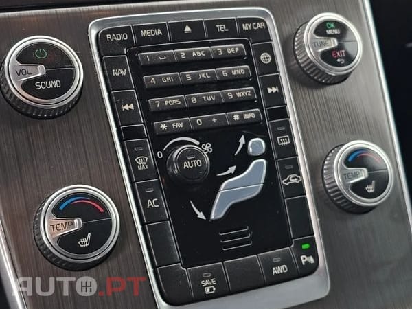 Volvo V60 D6 Plug-In-Hybrid AWD Geartronic Pure Limited
