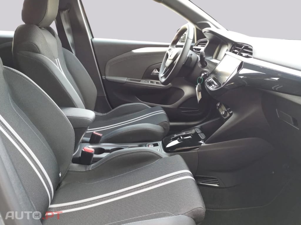 Opel Corsa 1.2 T Hybrid GS eDCT