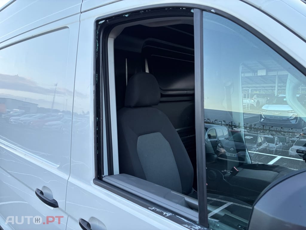 Volkswagen Crafter 30 2.0 TDI L3H3