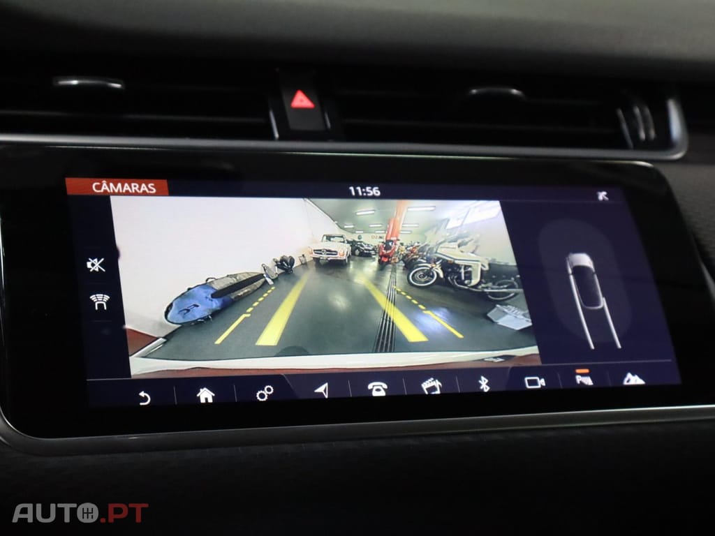 Land Rover Evoque 1.5 P300e AWD SE Auto
