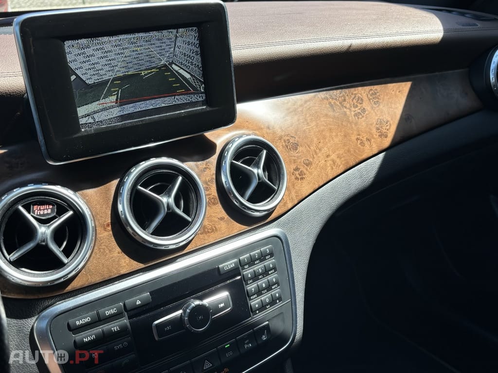 Mercedes-Benz GLA 220 CDi AMG Line