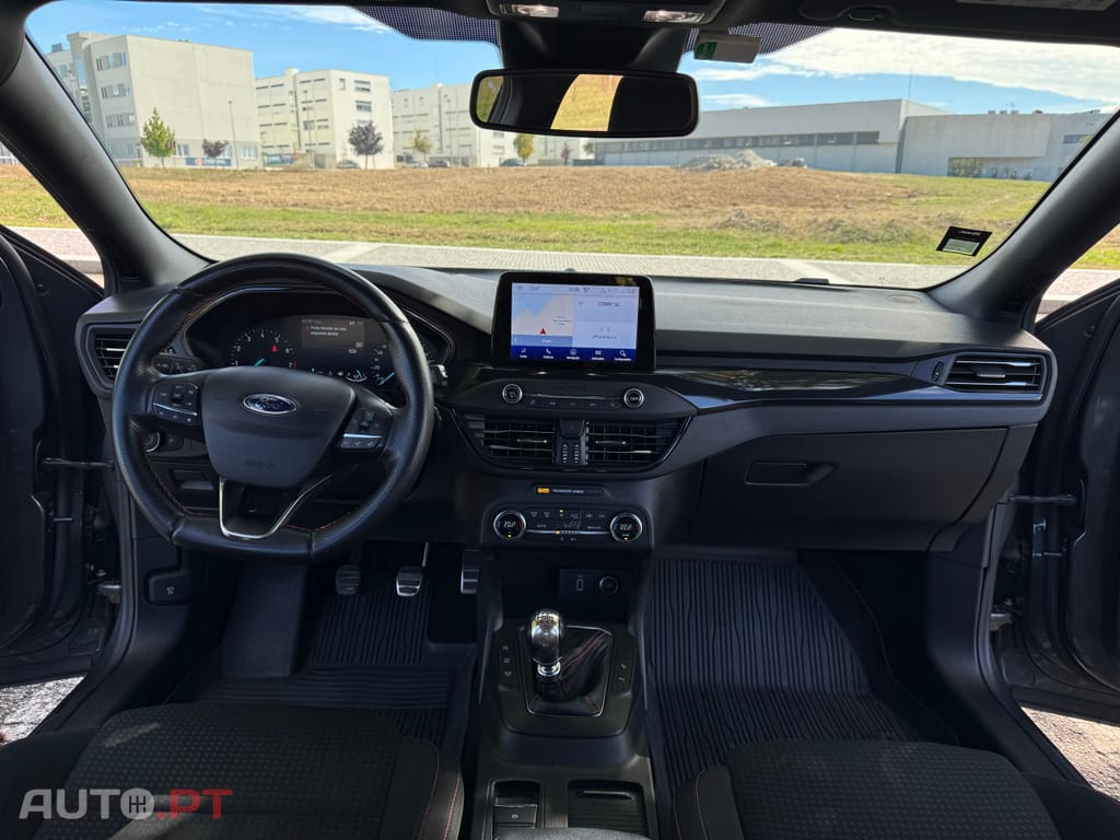 Ford Focus ST Line