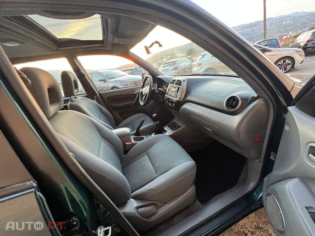 Toyota RAV4 2.0 Pack 2