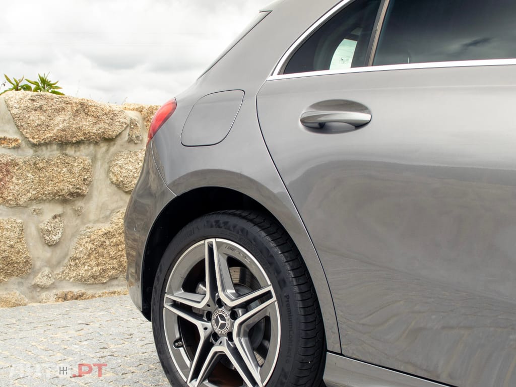 Mercedes-Benz A 250 e 8G-DCT AMG Line