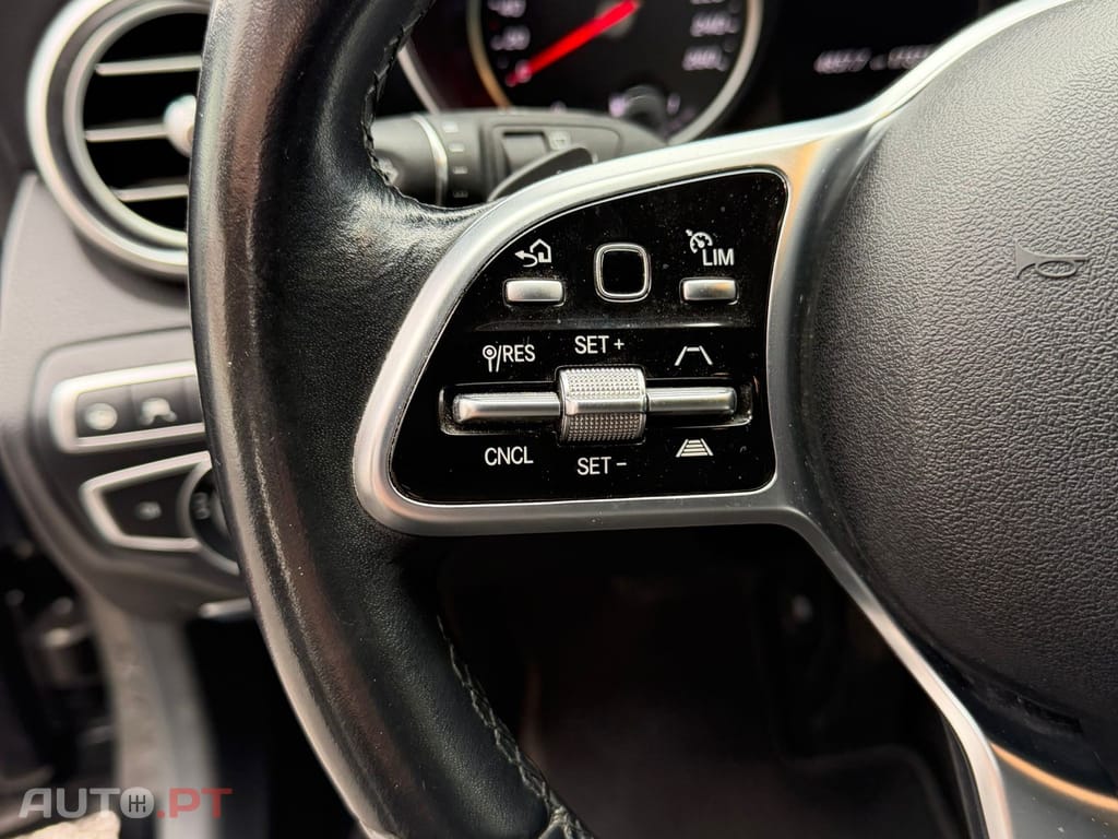 Mercedes-Benz C 300 de AMG Line