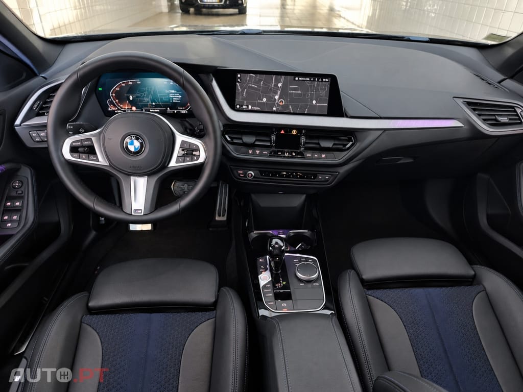 BMW 116 d Pack Desportivo M Auto