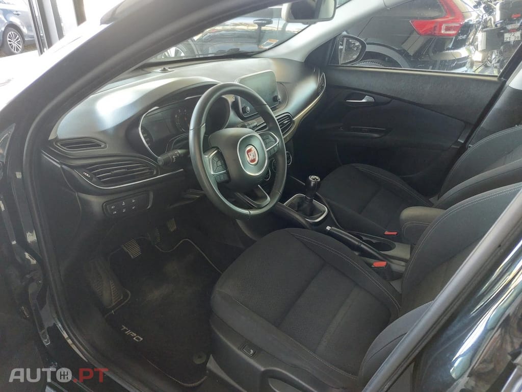 Fiat Tipo 1.3 M-Jet Lounge