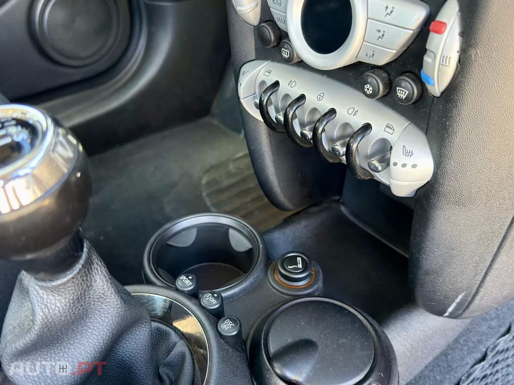MINI Cooper D 110cv 