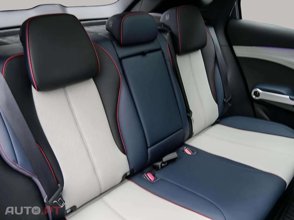 BYD Atto 3 I.V.A DEDUTÍVEL DESIGN 