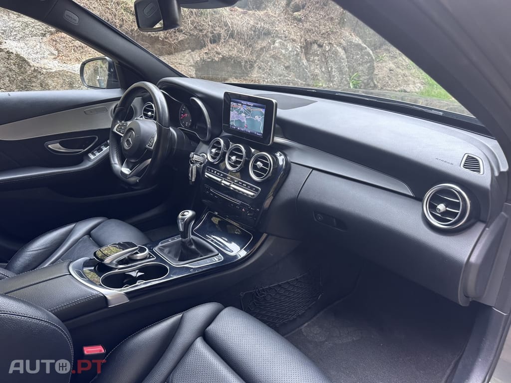 Mercedes-Benz C 220 d AMG Line
