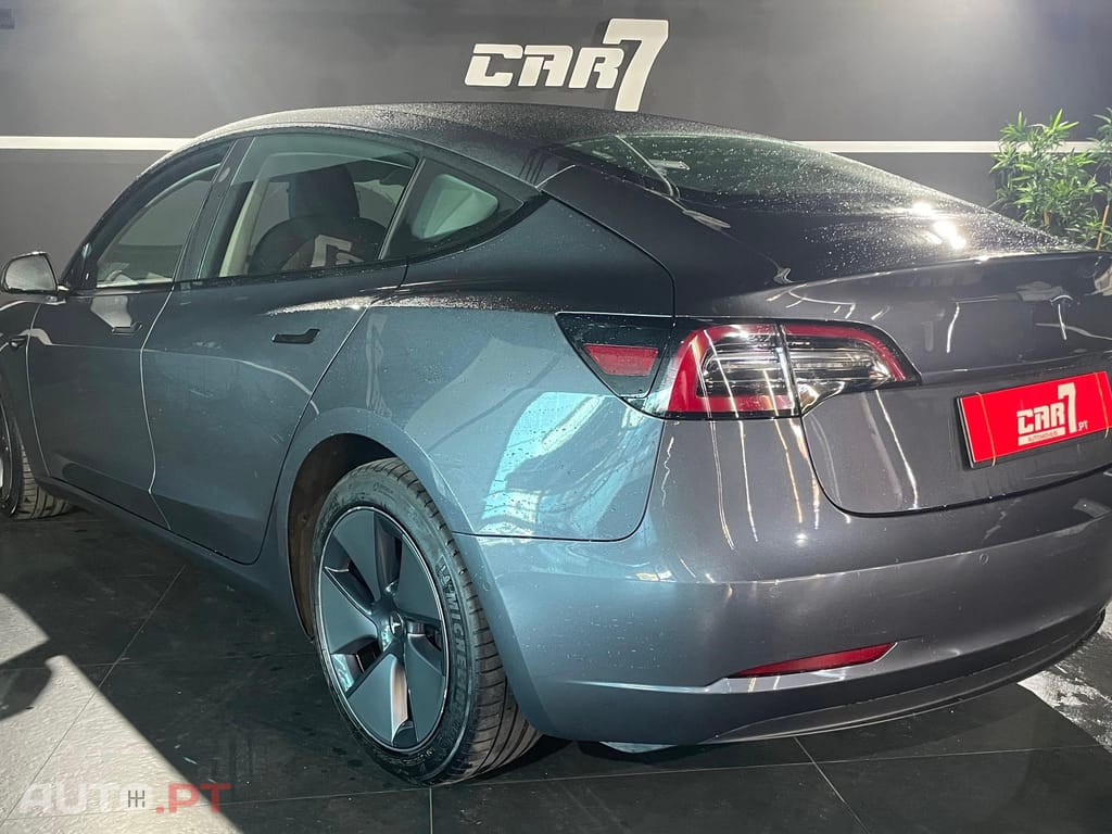 Tesla Model 3 Standard RWD Plus