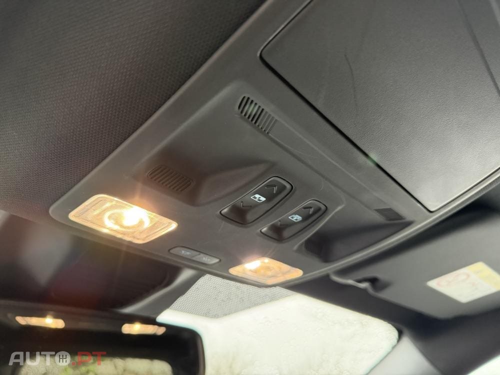 Ford Focus SW 1.0 EcoBoost MHEV ST-Line