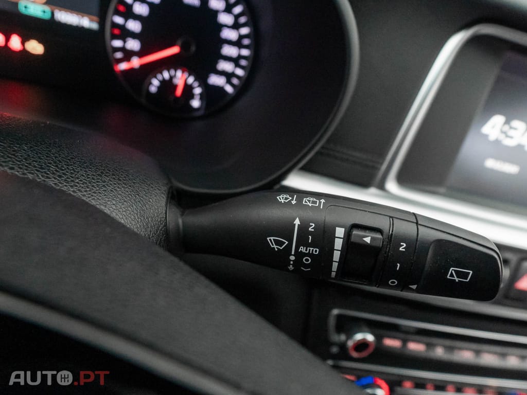Kia Optima 2.0 CVVT PHEV