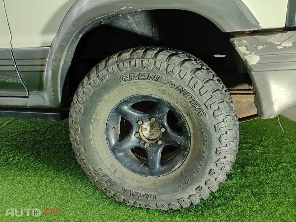 Mitsubishi Pajero 2.5 TDi GLS