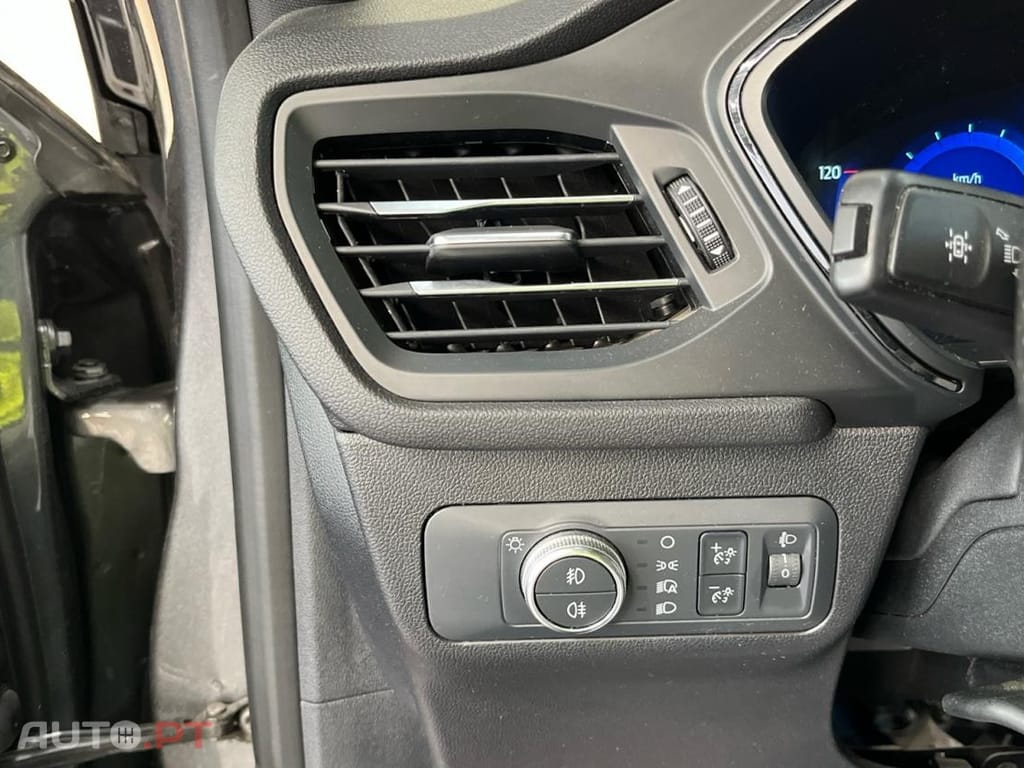 Ford Kuga 1.5 EcoBoost ST-Line