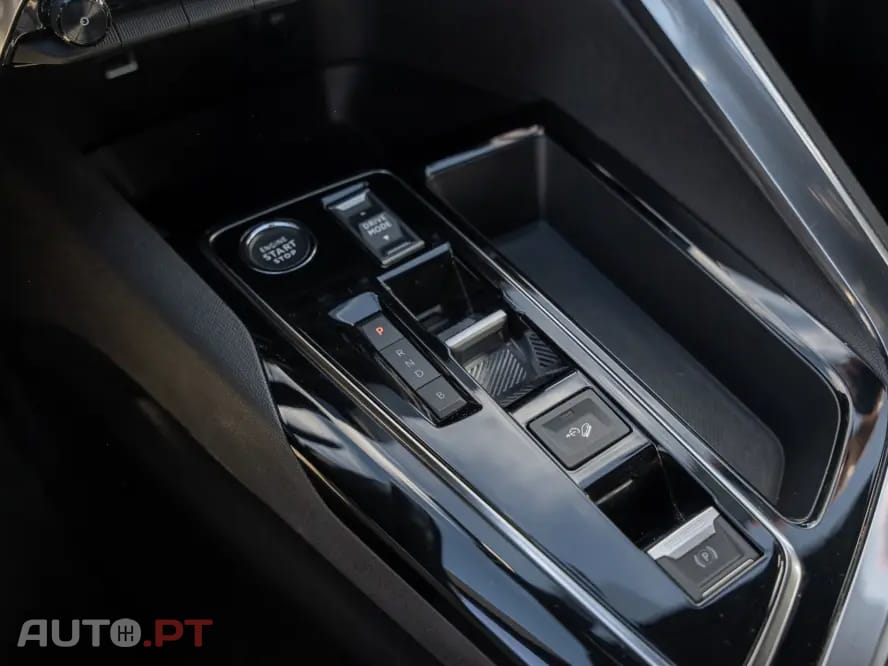 Peugeot 3008 1.6 Hybrid4 Allure Pack e-EAT8