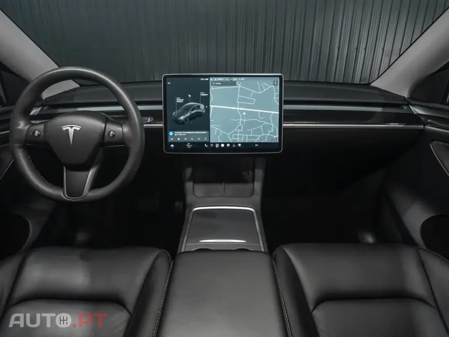 Tesla Model Y Long Range Dual Motor AWD