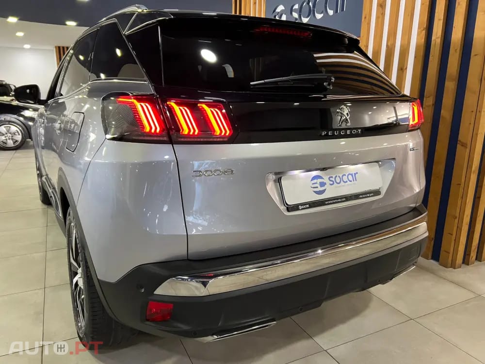 Peugeot 3008 1.6 Hybrid GT Pack e-EAT8