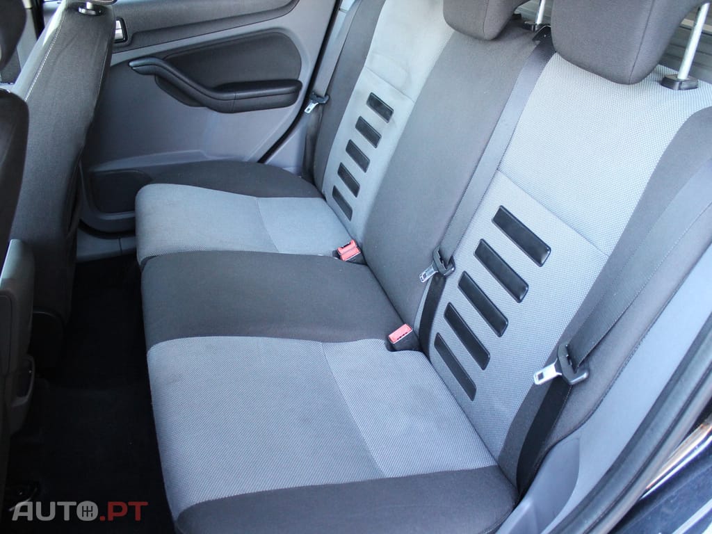 Ford Focus SW 1.6 TDCi Trend