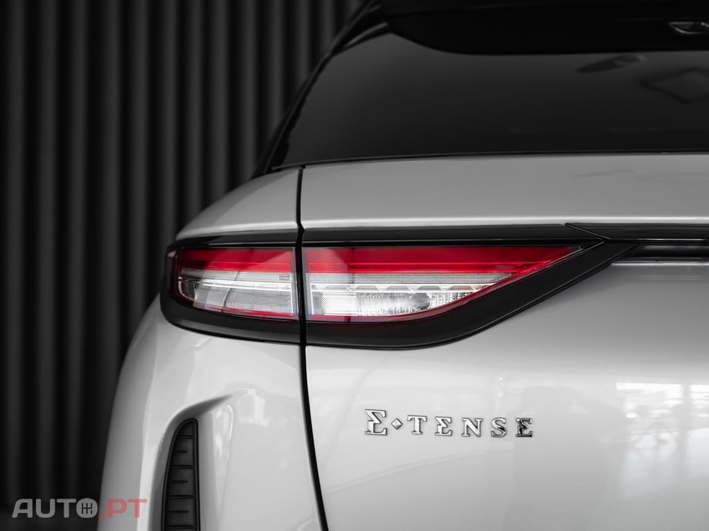 DS DS3 Crossback E-TENSE PERFORMANCE LINE