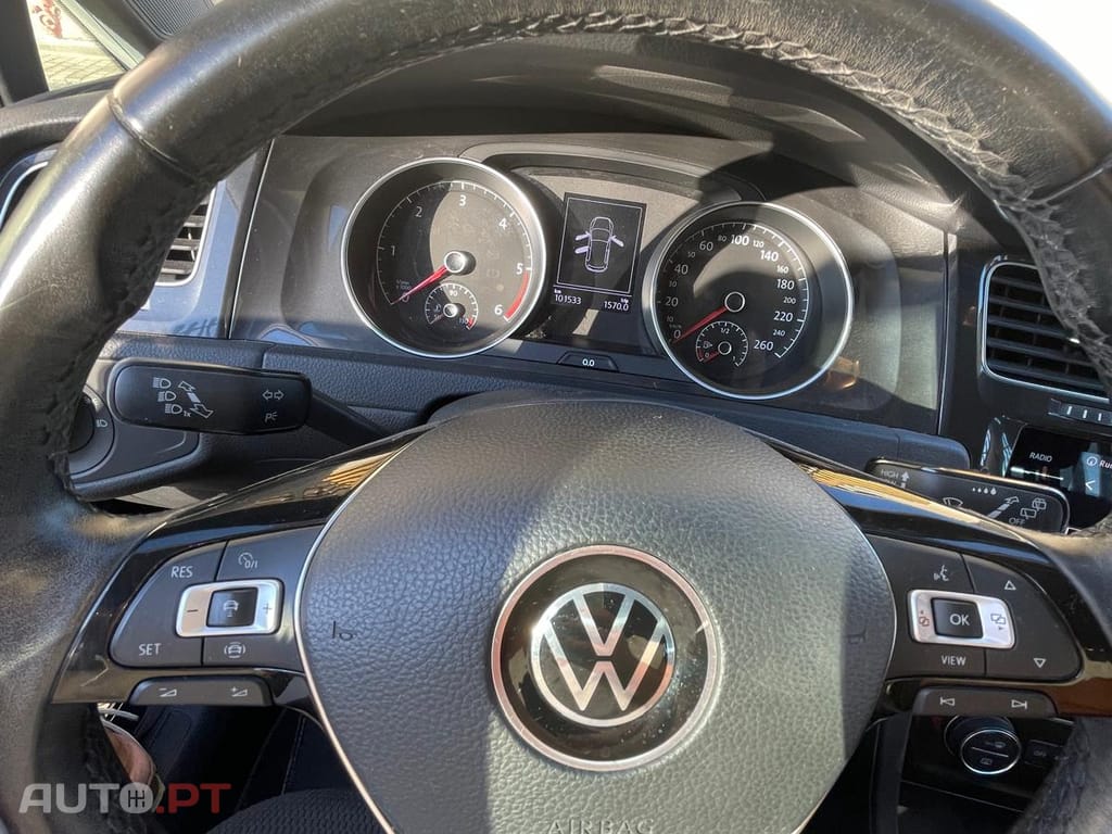 Volkswagen Golf 1.6 Confortline
