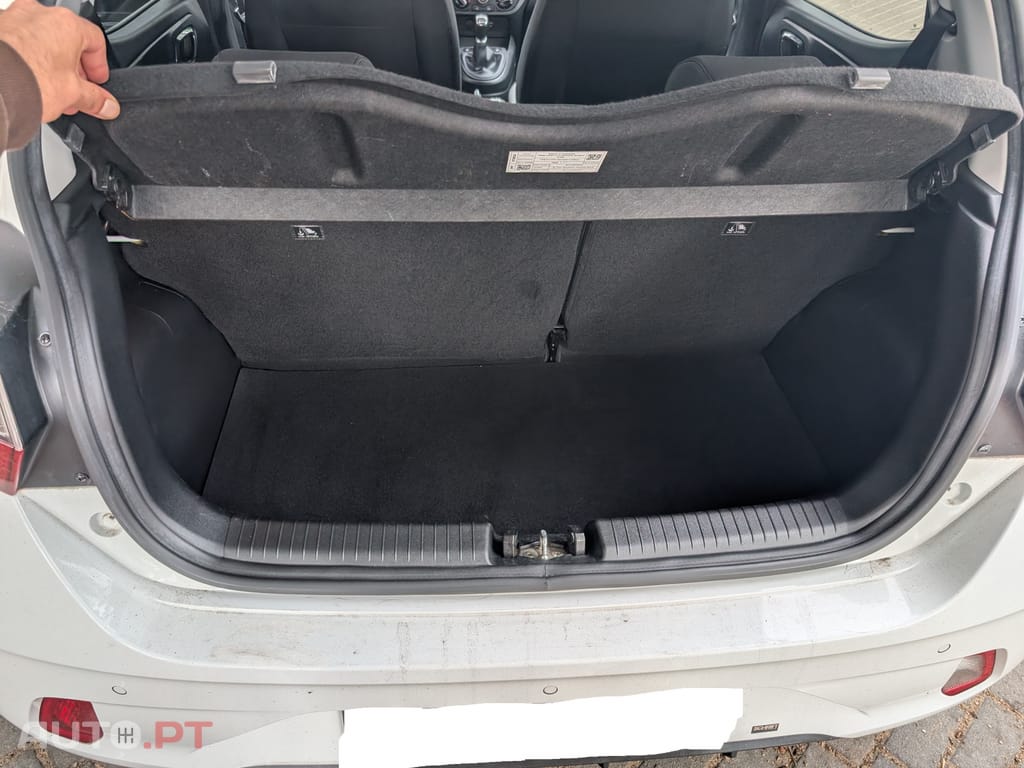 Hyundai i10 Edition +30