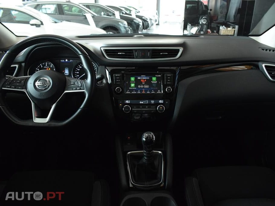 Nissan Qashqai 1.3 DIG-T Tekna Premium