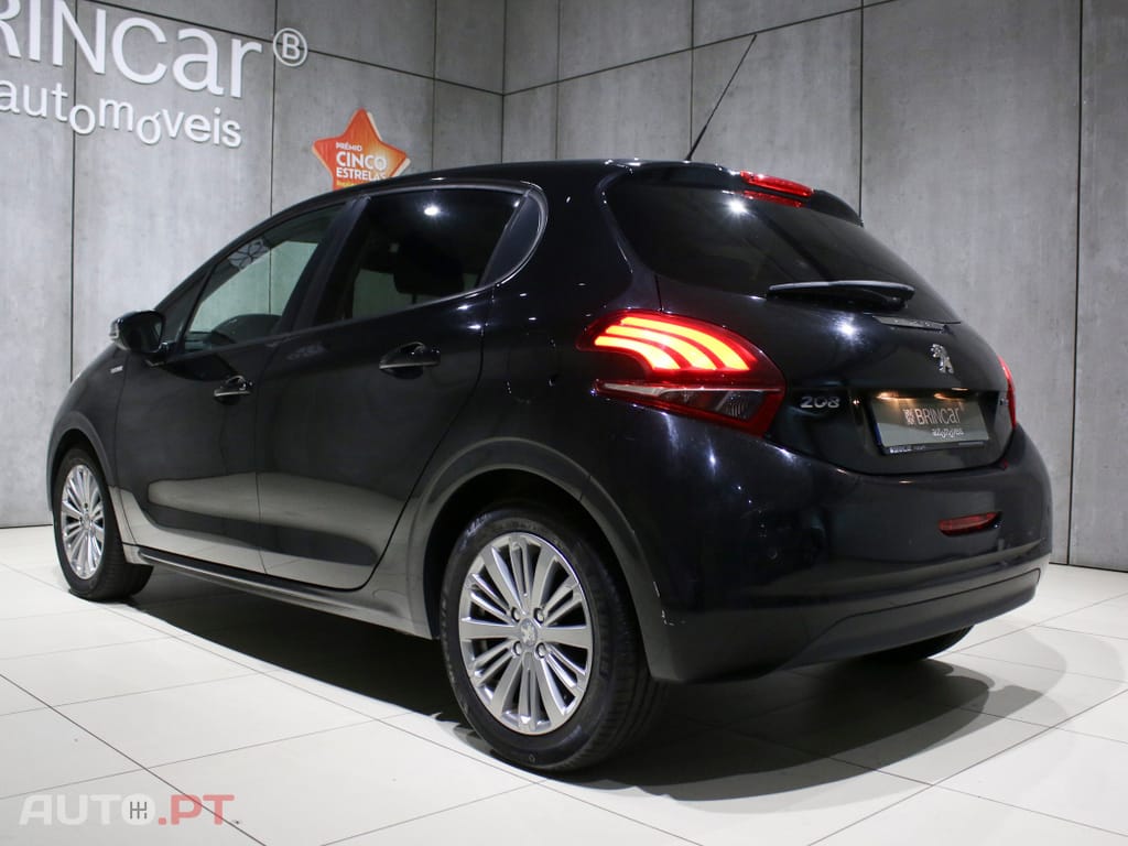 Peugeot 208 1.2 PureTech Style