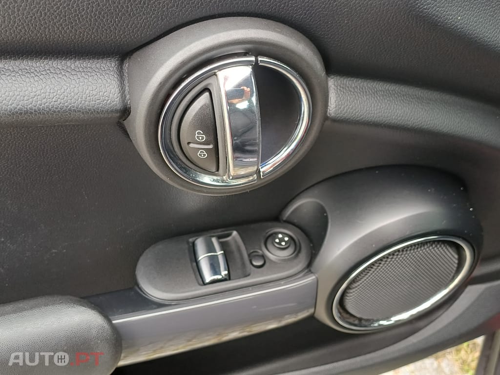 MINI Cooper 1.5