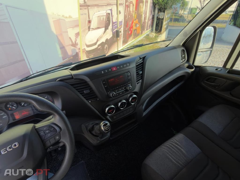 Iveco Daily CONGELAÇÃO+PLATAFORMA